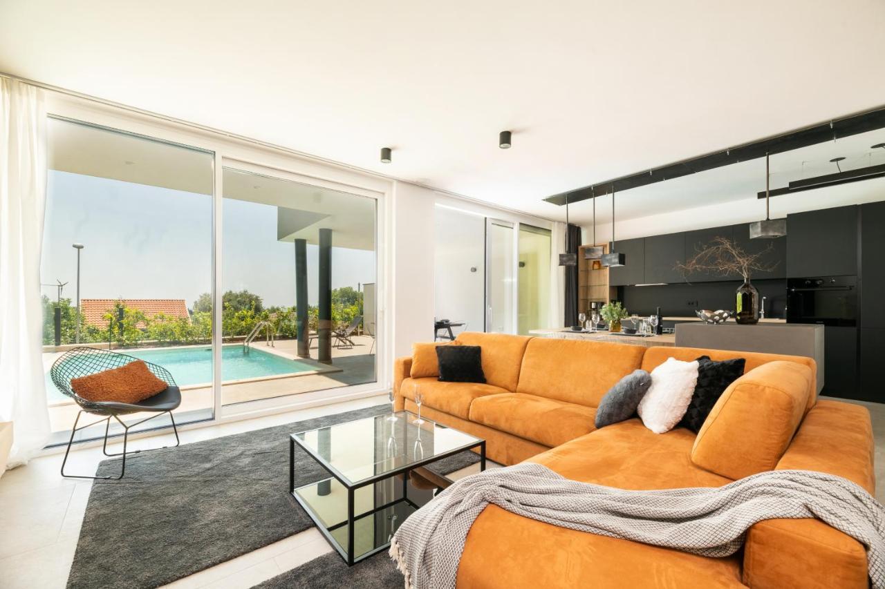 Villa Luxus Monteneto *